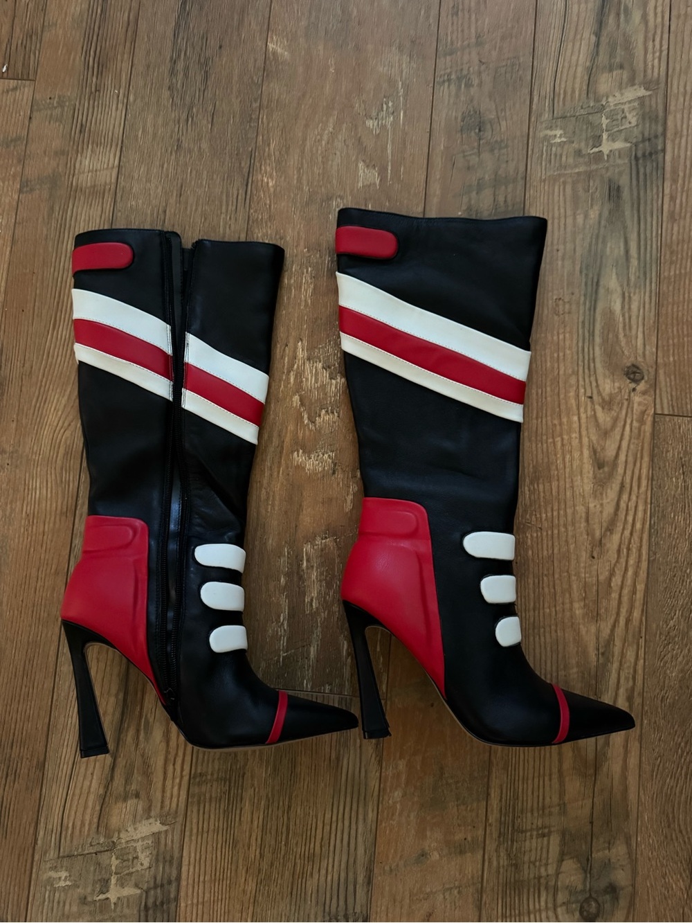 New Steve Madden leather Sukie black & Red Women's High Heel Boots size 6.5